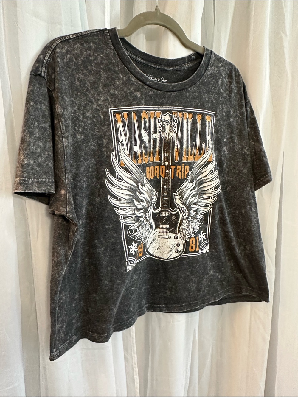 Vintage-Style Nashville Graphic Tee - Black & Orange